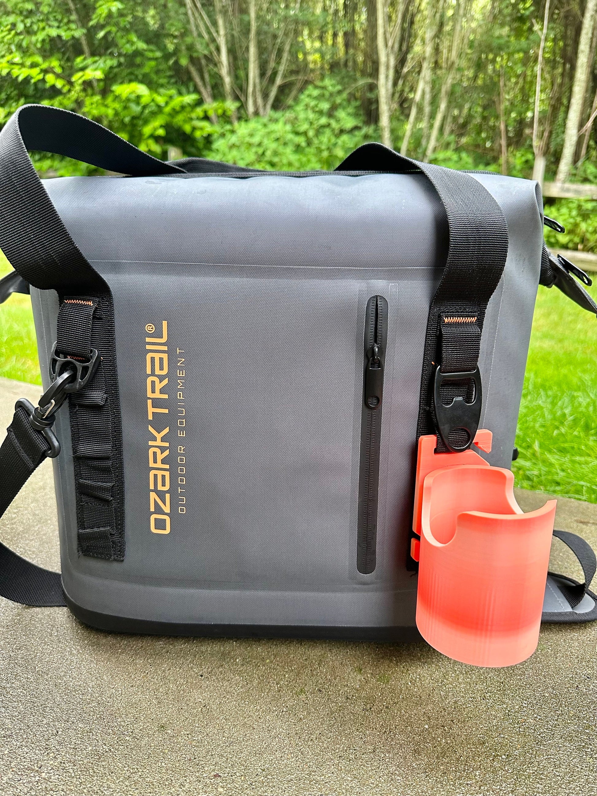 Cup Holder Yeti Accessory Bag 80 Series Landcruiser 1L YETI/ Frank